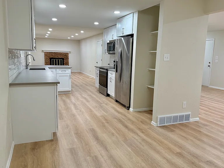 10961 Otis St — Photo 8