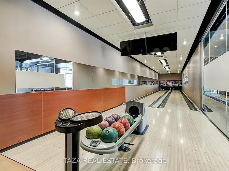 10 Navy Wharf Ct #1705 — Photo 22