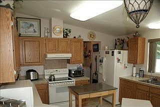 3rd image of 715 Center St E Trlr 120