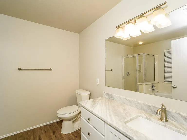 120 Bay Willow — Photo 11