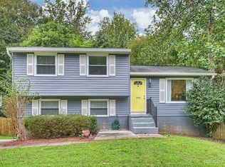 7953 Monfreya Ct, Charlotte, NC 28212