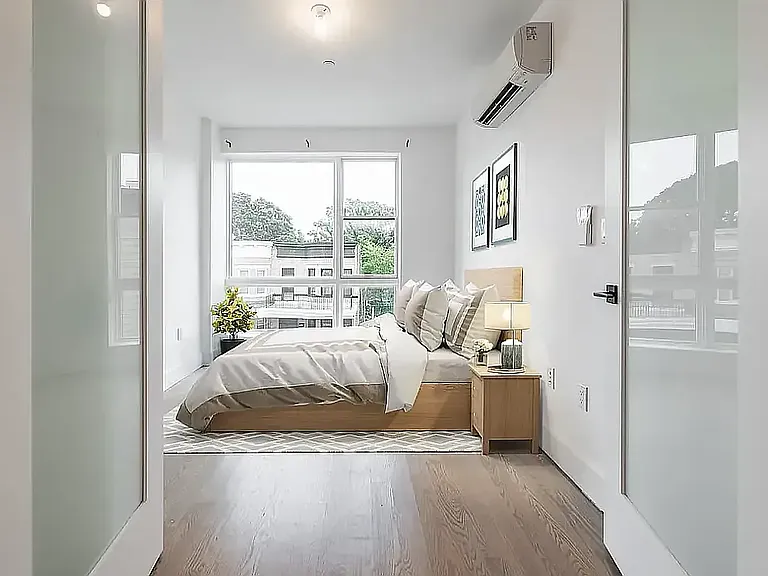 254 E 28th St #4D — Photo 4