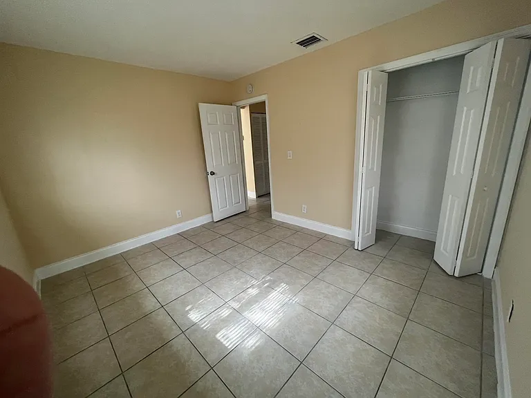 4867 Alberta Ave — Photo 36