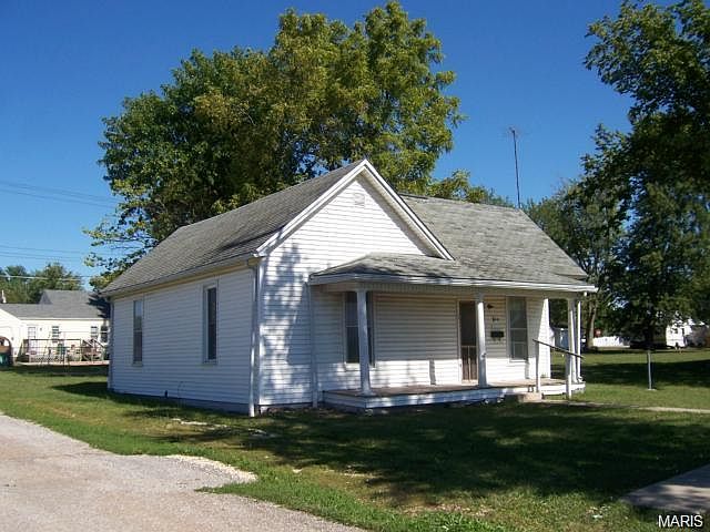 1st image of 840 N Allen St