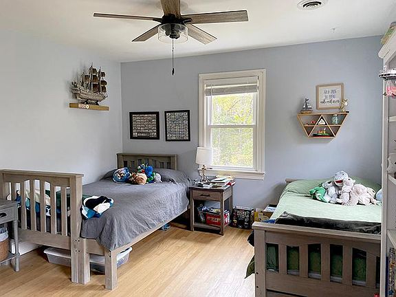 Bedroom2