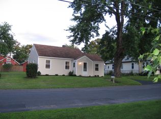 36 Dunning Ave, Colonie, NY 12205