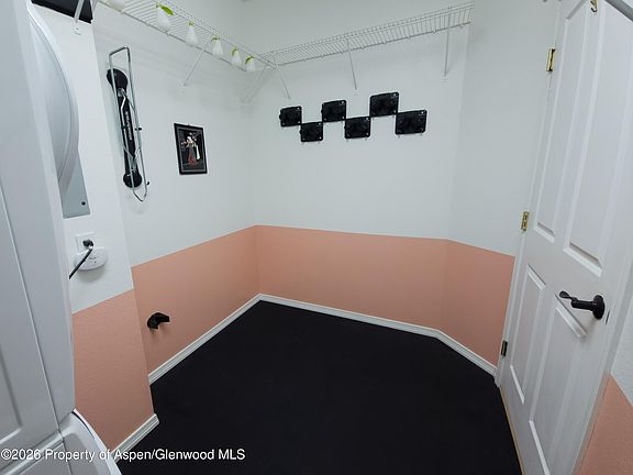 5th image of 1400 E Valley Rd Unit 212