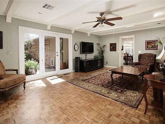 5th image of 3016 Kent Dr
