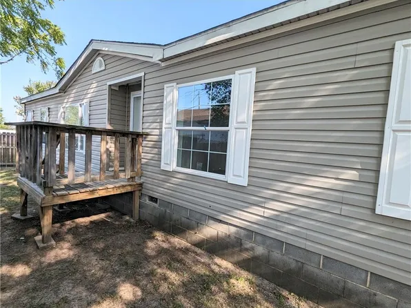 515 Galena Ave, Galena, KS 66739