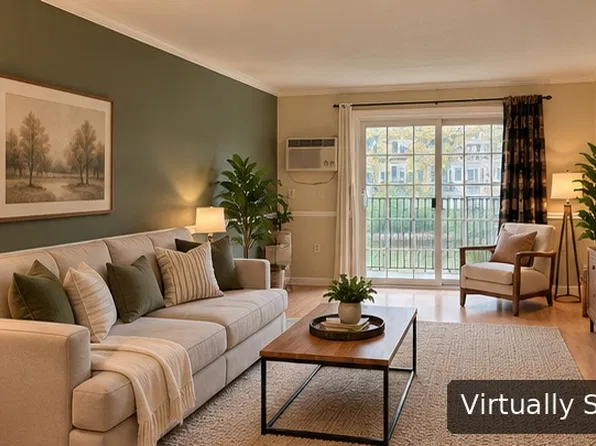 6 Autumn Leaf Dr, Nashua, NH