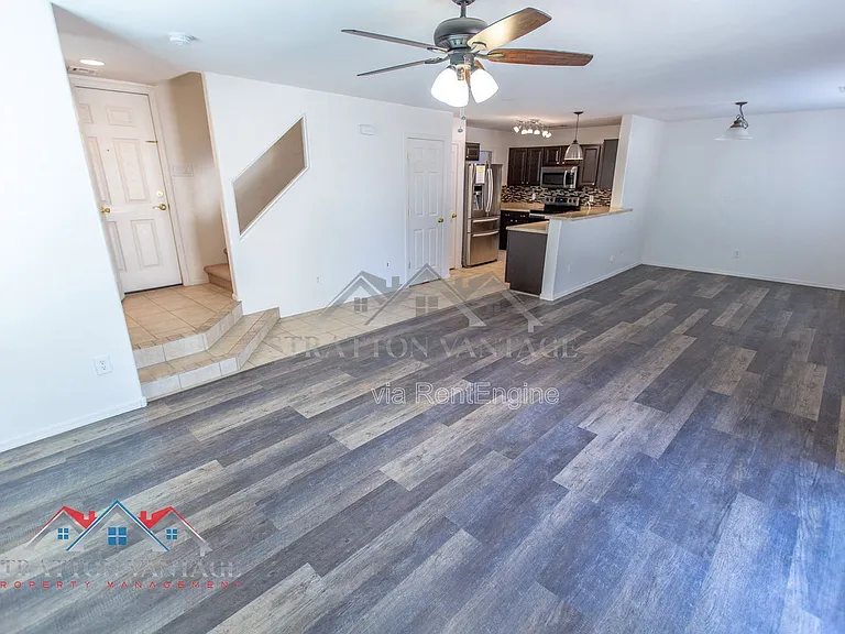 203 S 16th St — Photo 8