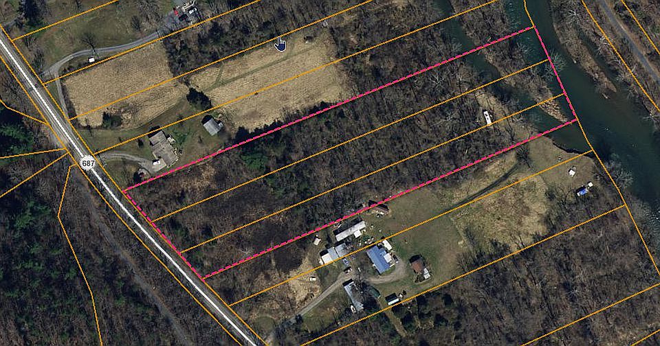 Jackson River waterfront