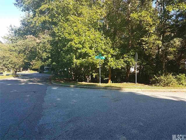 1st image of 3144 5th Street Pl NE