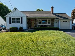 1128 McClellan St, Schenectady, NY 12309