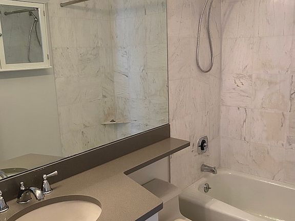 4th image of 2373 Broadway APT 1524