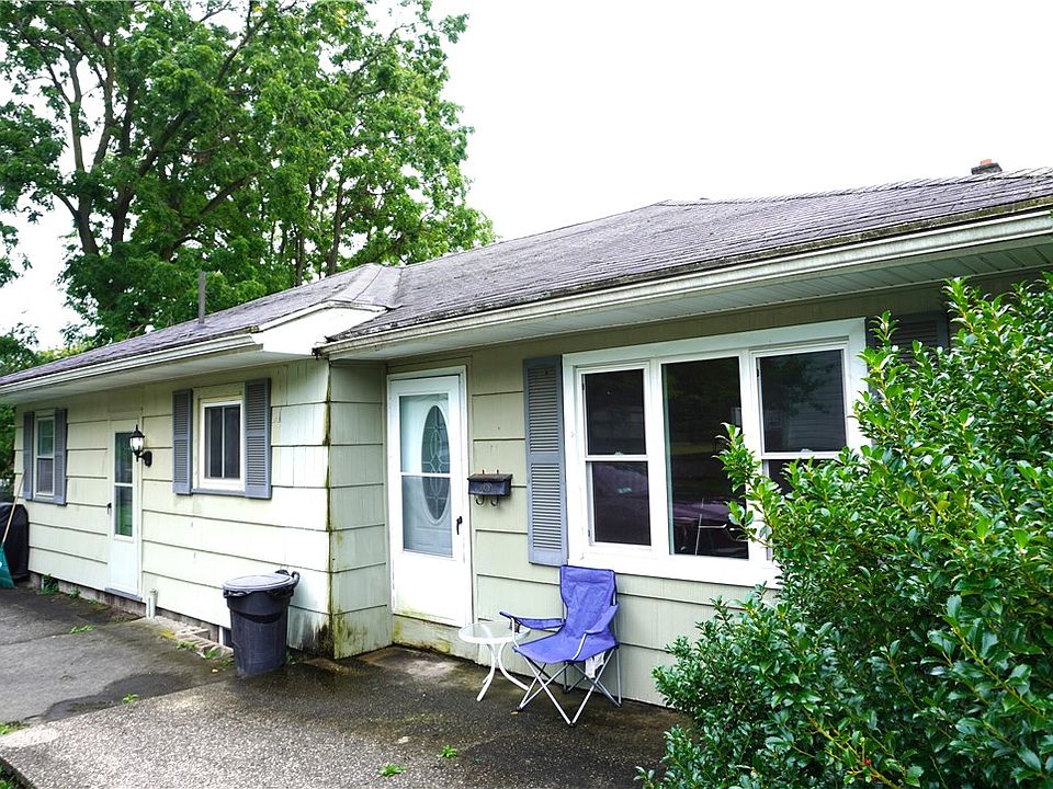 1st image of 40 David Ave