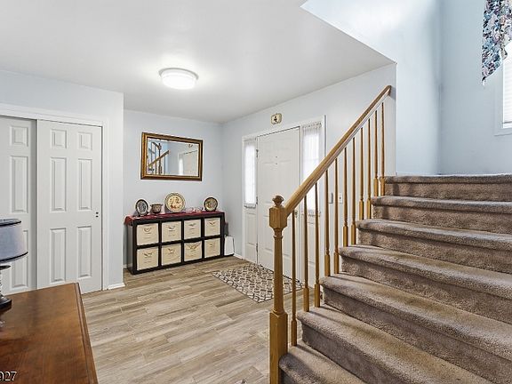 5th image of 4 Crowel Rd