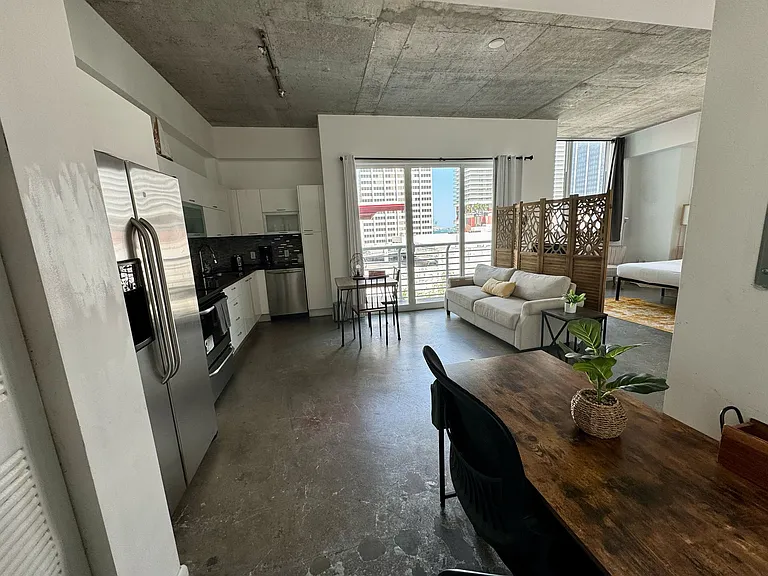 133 NE 2nd Ave #810 — Photo 23