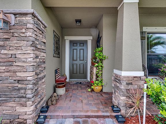 3rd image of 2372 Okalani St