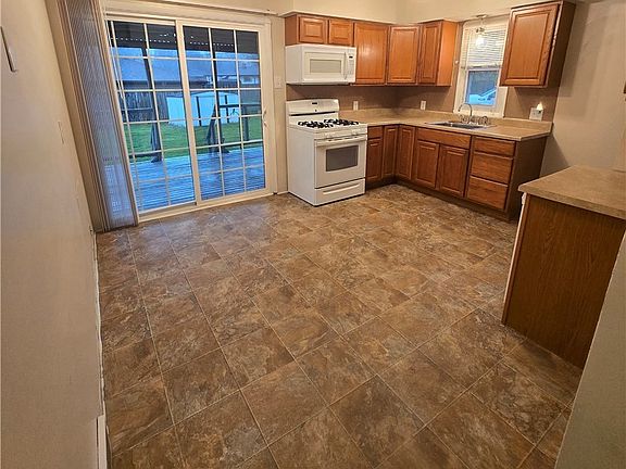 5th image of 4290 Jennings Rd