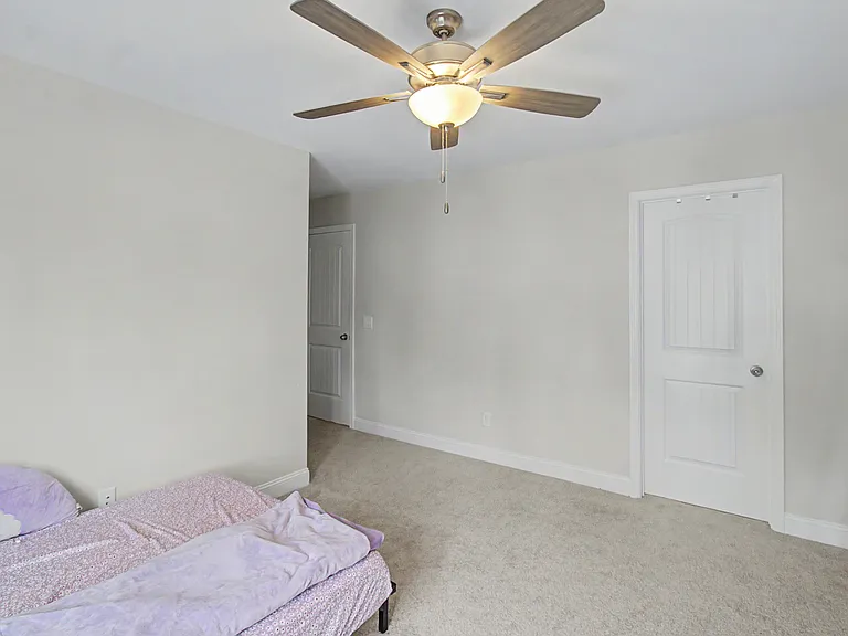 106 Heirloom Rd — Photo 21
