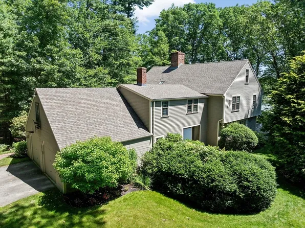 16 Fulling Mill Ln, Hingham, MA 02043