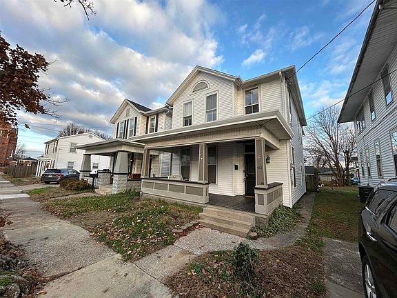 2nd image of 411 W 7th St