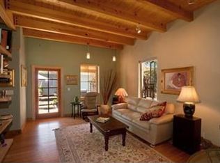 202 Irvine St, Santa Fe, NM 87501