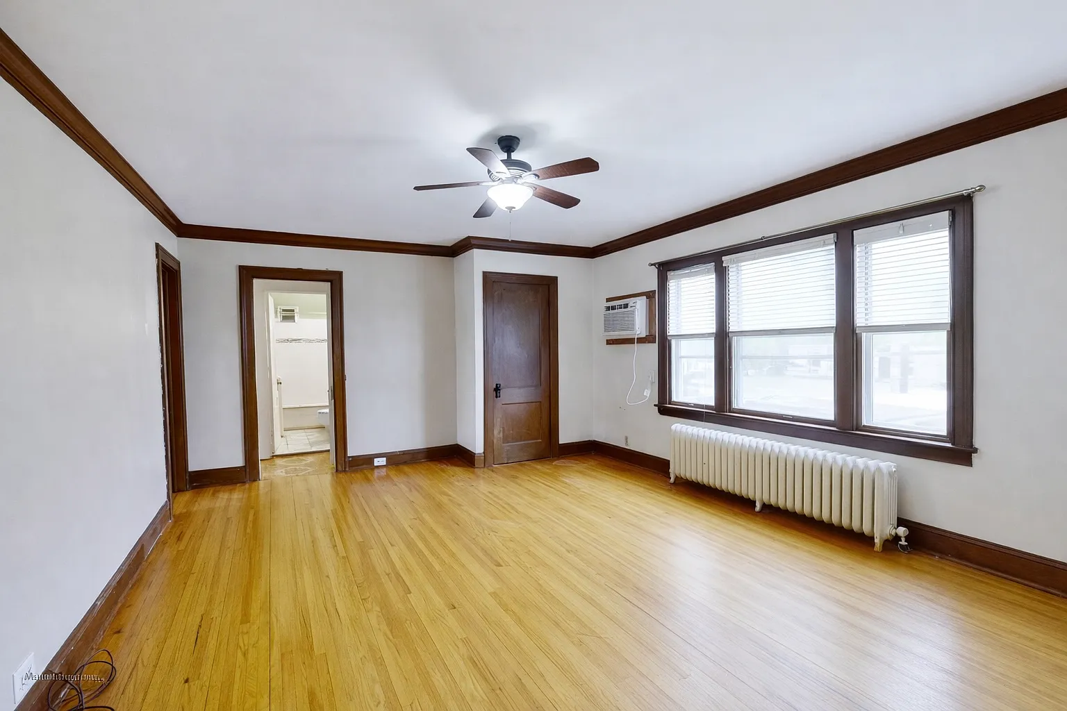 3 bed, $1,750 — Photo 1