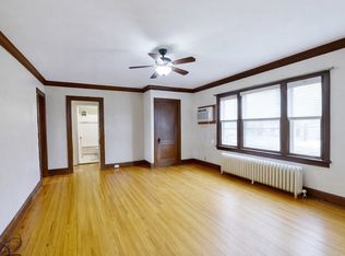 806 5th St SE APT 3, Minneapolis, MN 55414