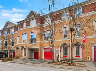 235 West Village Point, Ottawa, ON K1Z1E2