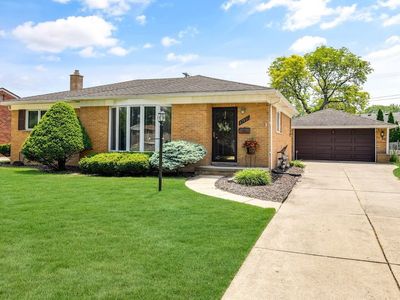 27801 Barkley St, Livonia, MI, 48154