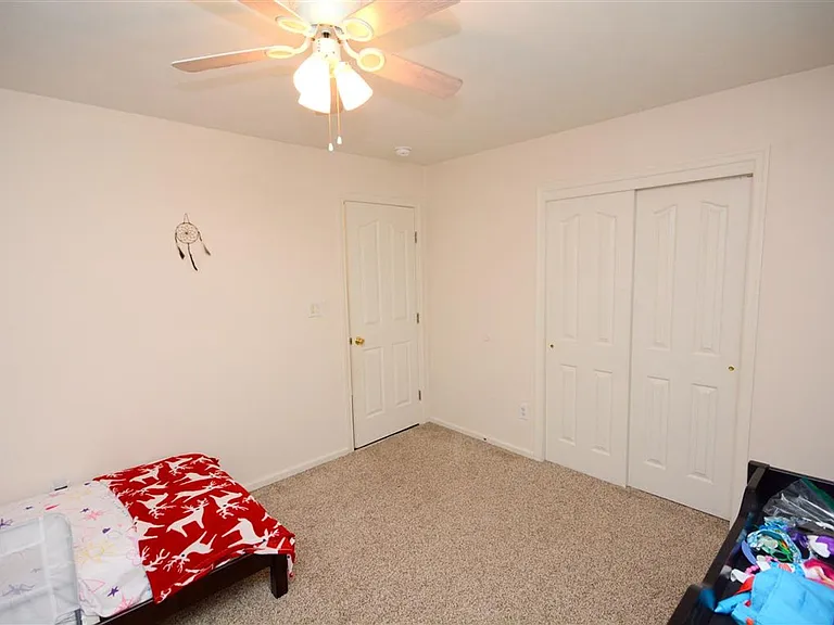 414 Sawyers Mill Xing — Photo 27