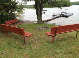 112 Memolo Ln, Greentown, PA 18426