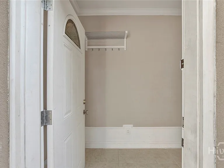 302 W Wayne St #CARRIAGE HOUSE — Photo 7
