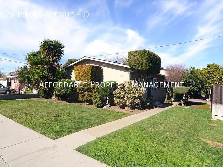 7629 Wells Ave #D — Photo 1