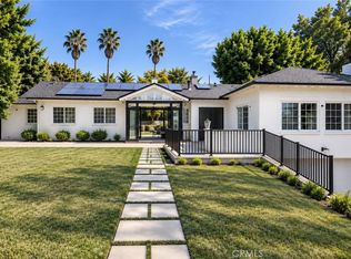 16633 Oak View Dr, Encino, CA 91436