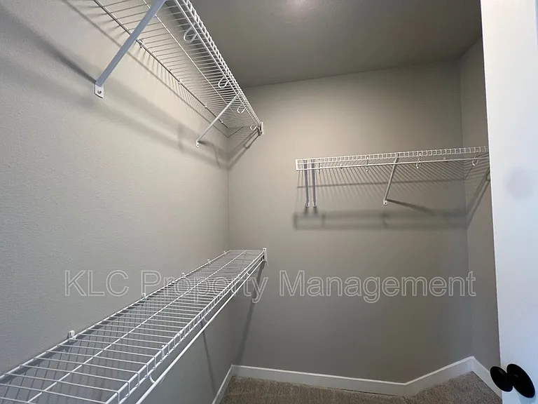 2625 SE Osier Ave — Photo 17