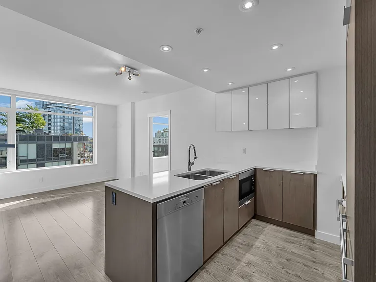 110 Switchmen St #1801 — Photo 3