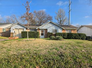 973 Easy St, Grapevine, TX 76051