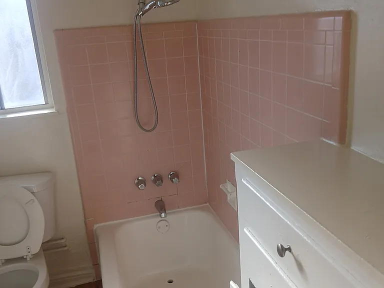 6803 Long Beach Blvd #8 — Photo 2