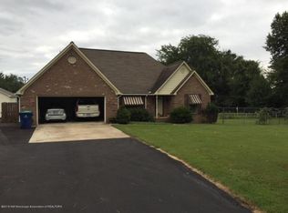 3582 Cayce Rd, Byhalia, MS 38611