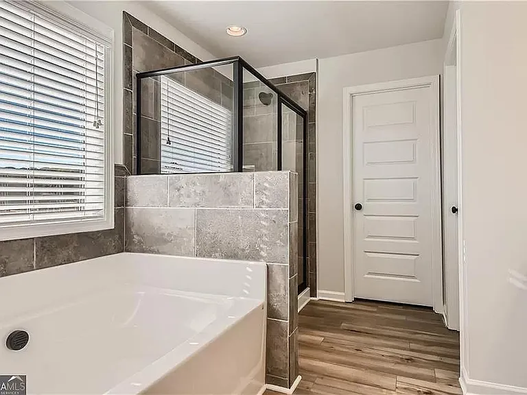 3041 Westgate Park Dr — Photo 11