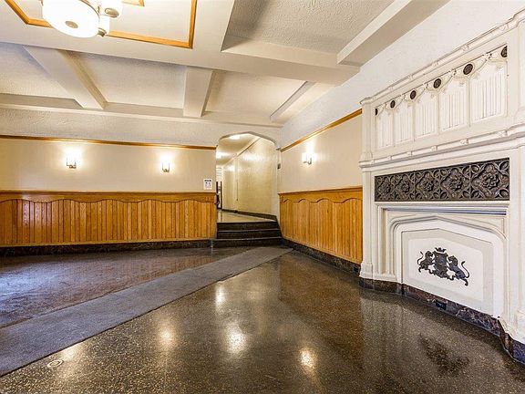 2nd image of 80 Winthrop St #5U