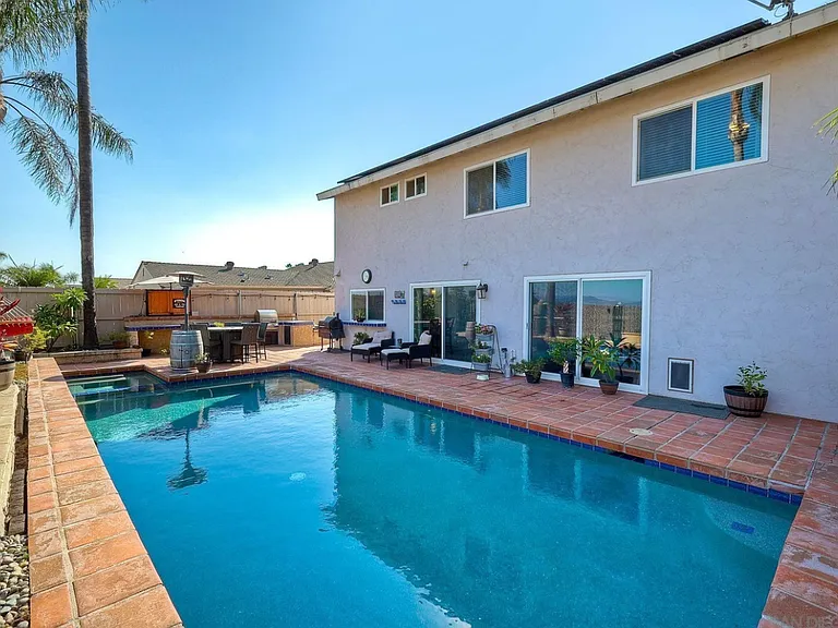 10345 Molino Rd — Photo 10