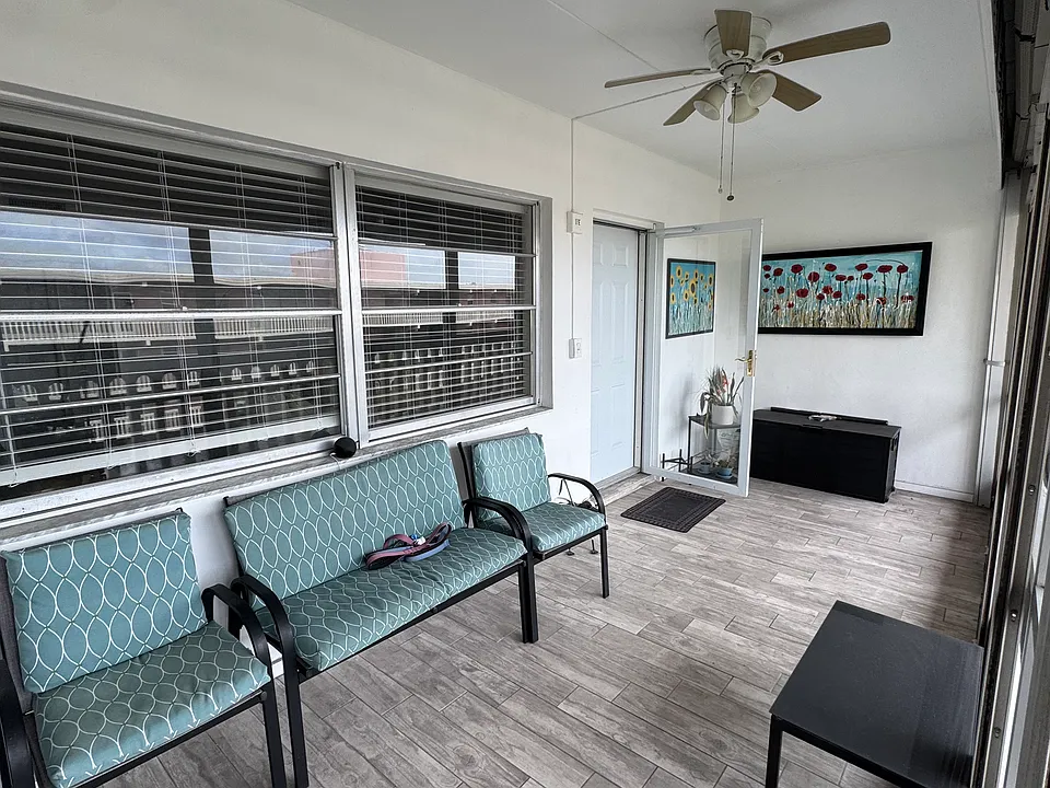180 NE 12th Ave #17E