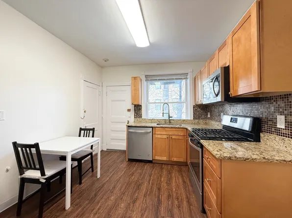 158 Kelton St APT 4, Allston, MA 02134