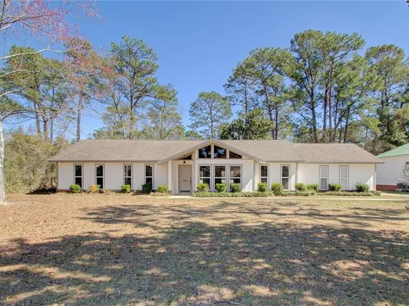 3921 Saint Andrews Dr E, Mobile, AL 36693