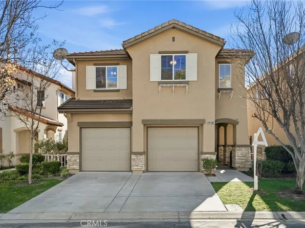 24138 Tango Dr, Santa Clarita, CA 91354