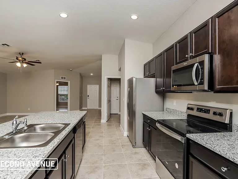286 Silver Frost St SE — Photo 3